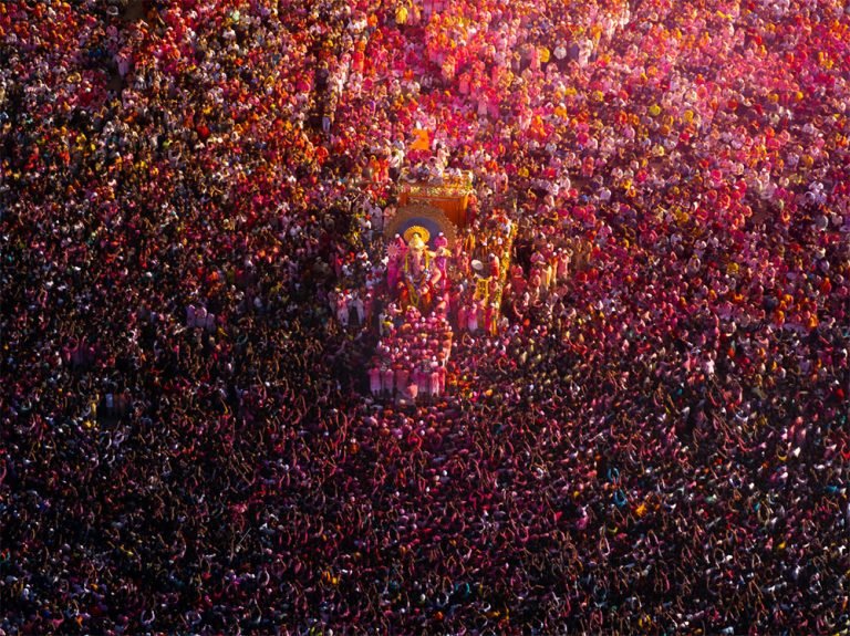 A Sea of Devotion by Jeet Khagram